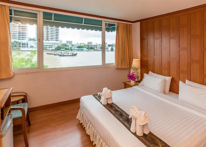 New Siam Riverside Hotel 3*