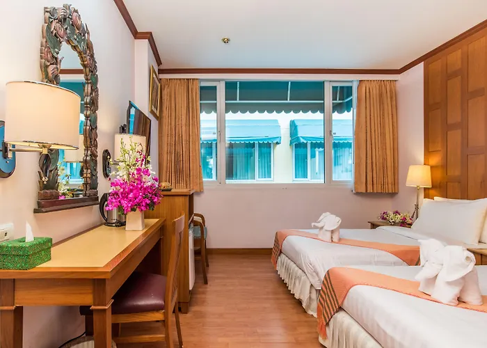 New Siam Riverside Hotel 3*