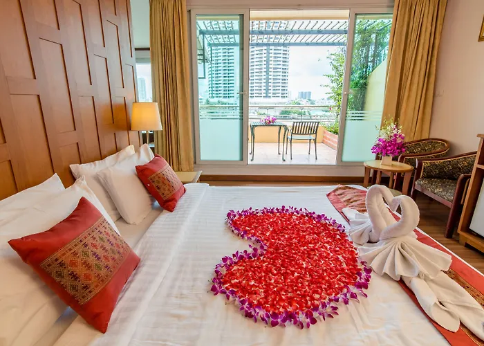 New Siam Riverside 3*