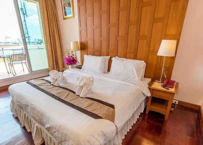 Hotel New Siam Riverside Bangkok