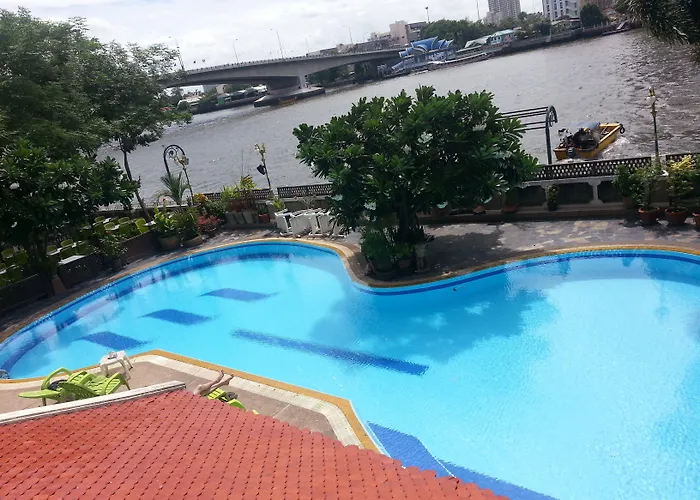 New Siam Riverside Hotel