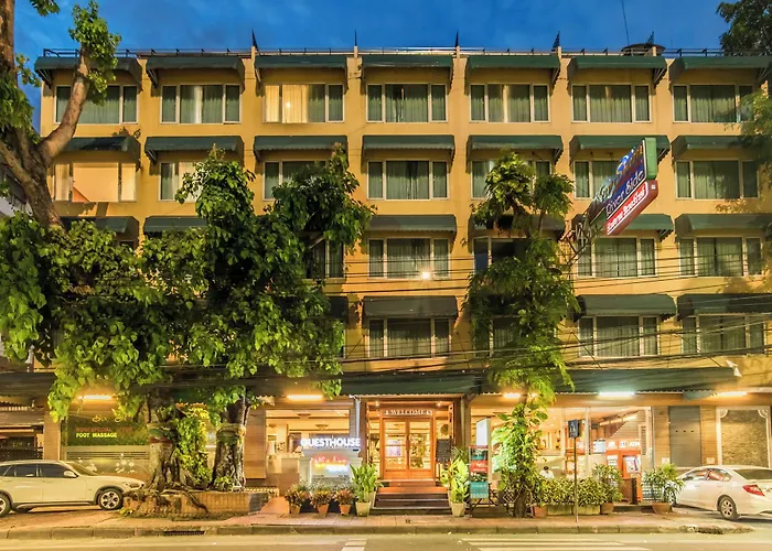 Hotel New Siam Riverside 3*